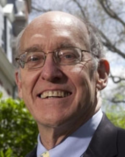 richard-vietor_credit-claudio-cambon-huce_220x330.jpg